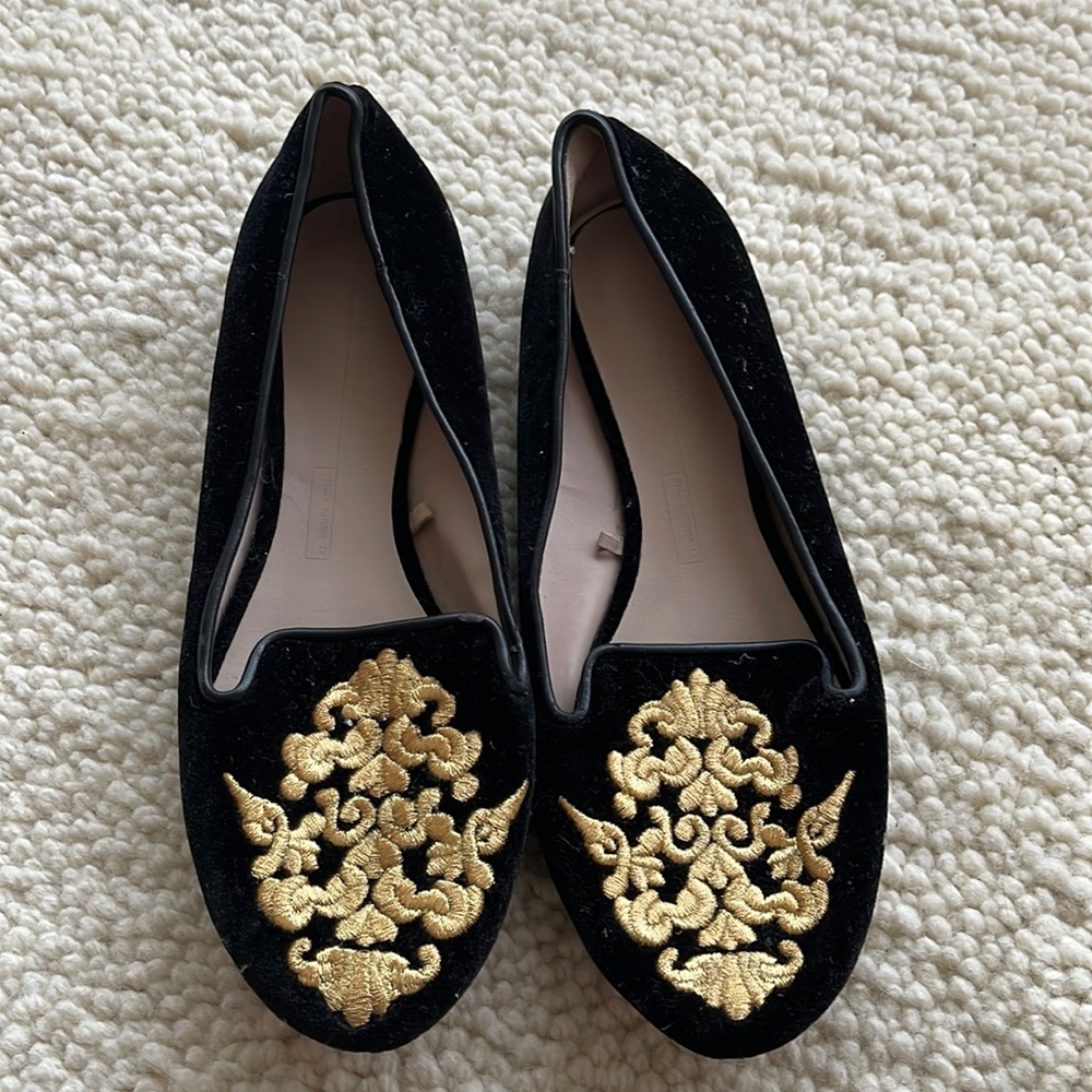 Zara suede flats with gold embroidery size 38
